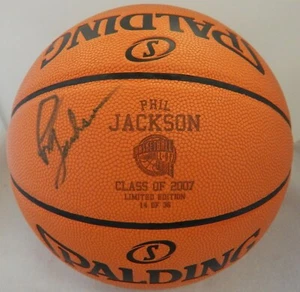 Salón de la Fama del Baloncesto Firmado por Phil Jackson Edición Limitada Baloncesto Salón de la Fama Auténtico - Imagen 1 de 5