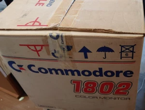 Monitor a color Commodore 1802 (64 / 128) + cable de red works classic 8 biti en embalaje original - Imagen 1 de 9