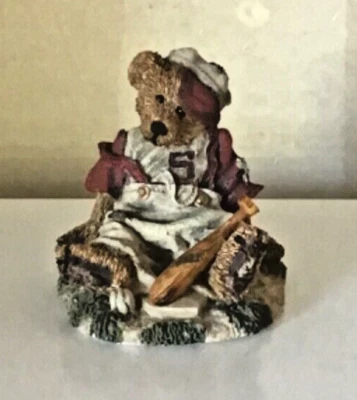 1993 Boyd’s Bears & Friends Homer on the Plate figurine red jersey #2225 NO BOX - Image 1 of 4