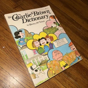 The Charlie Brown Dictionary by Charles M. Schulz Paperback Book Vintage 1973 - Picture 1 of 3