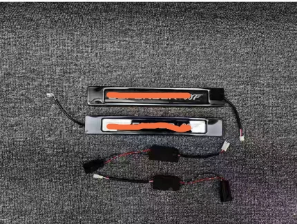 para Land Rover Defender 20-23 pedal de boas-vindas com faixa de limite iluminada 2x - Imagem 1 de 4