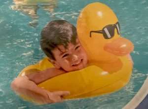 Yellow Duck Wearing Sunglasses Split Swim Ring Float New - Picture 1 of 3