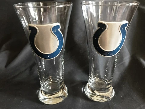 INDIANAPOLIS 2 LARGE PILSNER BEER GLASSES 2004 PEWTER HORSESHOE EMBLEM EX.COND Cover