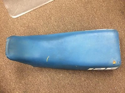 Suzuki DR125 1986-1988 asiento usado 45100-44! 50-4UZ SS 45100-44A11-58D Foto 1 de 4