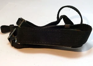 Pentax Camera Neck Strap All Black 2.5cm Wide 645n - OEM Genuine - Picture 1 of 7