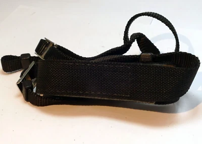 Pentax Camera Neck Strap All Black 2.5cm Wide 645n - OEM Genuine - Image 1 of 4