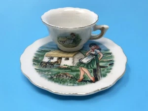 Tazza da tè e piattino porcellana miniatura vintage da collezione dipinti a mano-vedi foto - Foto 1 di 12