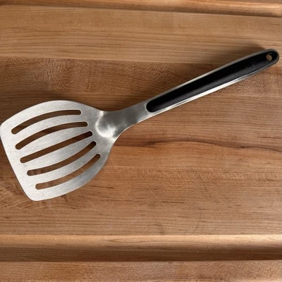 Calphalon Kitchen Grill Spatula Turner Stainless Heavy Duty Comfort Grip 13.5" - Image 1 of 4