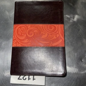 Holman CSB Rainbow Bible; 2017; Rust Leather Touch; Indexed; 10 Point Font - Imagen 1 de 9