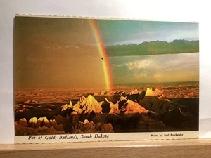 Pot of Gold: Badlands of South Dakota- Vintage Postcard - Picture 1 of 3