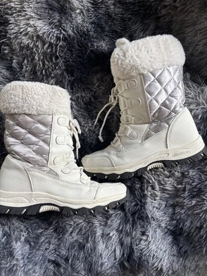 Hobibear Women  Faux Fur Lined Waterproof Snow Boots White Silver Size 10 - Image 1 of 4