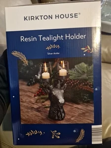 Soporte de candelabro de resina Kirkton House asta plateada reno de Navidad  - Imagen 1 de 3