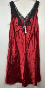 Abito Cacique Babydoll 22 Rosso Nero Setoso Raso Pizzo Capriccioso Nuovo Regalo - Foto 1 di 9