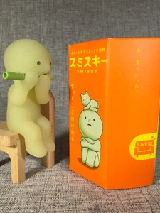 Figura de juego Smiski Living Series genuina - Imagen 1 de 9