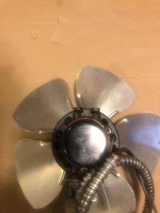 EDM CHILLER CH-1500 VERDAMPFER COIL LÜFTER KOMPLETT MONTAGE - Bild 1 von 4