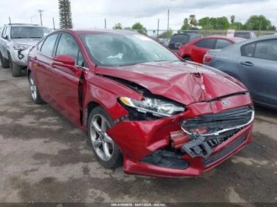 Cuarto de cristal izquierdo usado se adapta a: Ford Fusion L. 2015 cromado en la parte inferior solo izquierda Gra Foto 1 de 4