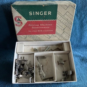 Accesorio de costura Singer de colección (6) piezas 404 máquinas con caja original sin probar - Imagen 1 de 16