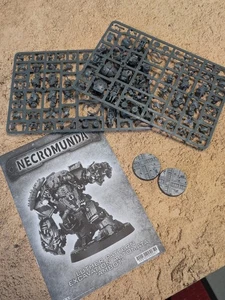 Necromunda Luthor Pattern Excavation Automata 'Ambot' X2 - Picture 1 of 1