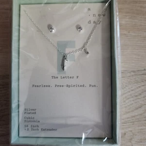 Juego de collar y pendientes A New Day monograma letra "f" plateado 16" nuevo - Imagen 1 de 5