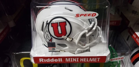 UTAH UTES WHITE  DESIGN REPLICA MINI HELMET NCAA RIDDELL Cover