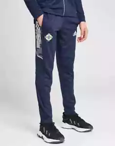 Pantaloni/Slip da allenamento Adidas Irlanda del Nord Junior per bambini, taglia: 7-8 anni - Foto 1 di 12
