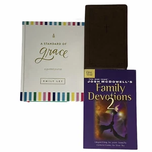 3 Family Bible Study Books Devotions 52 Week Journal & Teen Study Bible - Imagen 1 de 12