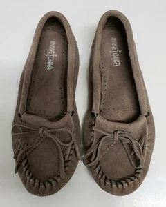 MINNETONKA Womens Size 11 "Kilty" Moccasin Style 401T In Color Grey - Picture 1 of 9