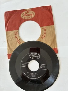 Sarah Vaughan & Billy Eckstine - Passing Strangers / The Door Is Open  1957 EX - Picture 1 of 2