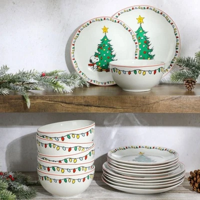 花生史努比圣诞节18件套餐具套装,全新带盒免运费 — 第 1/4 张图片