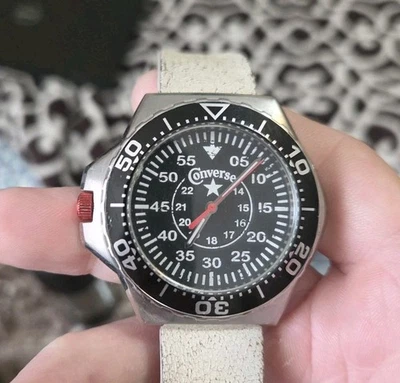 Converse Foxtrot Silicone Mens Watch Leather Band Diver Style  Needs Battery - Image 1 of 4