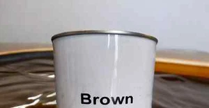 DARK BROWN TRADE GLOSS PAINT INTERIOR OR EXTERIOR QUALITY 1ltr - Picture 1 of 1