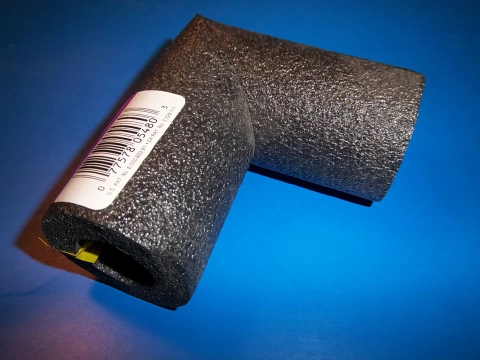 NEW Frost King Self Sealing 1/2 in. COPPER Pipe Insulation Elbow 3-1/4 in 146247 - Image 1 of 1