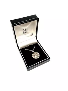 St Christopher Medal with Chain - Picture 1 of 3