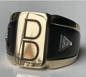 The Danbury Mint Intial “B” Gold Label Men’s Diamond Ring Sz 9 NWT - Picture 1 of 7
