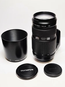Olympus Zuiko 50-200mm F/2.8-3.5 ED FOUR THIRDS Lens #4015 - Picture 1 of 10