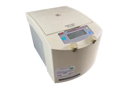 BECKMAN COULTER 100-120V 4A Microfuge 18 Centrifuge 367160 w/ F241.5P Rotor  - Image 1 of 4