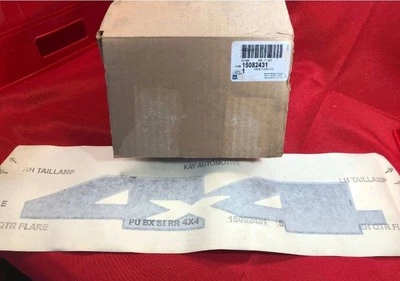 Genuine GM 2003-06 Chevrolet Avalanche 1500 2500 Truck 4x4 Decal 15082431 New - Image 1 of 3