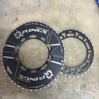 Rotor Q-Rings 5x110 bcd 50/36 Tooth Oval Chainring Set - Image 1 of 3