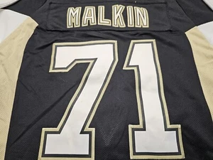 Evgeni Malkin Pittsburgh Penguins NHL #71 Youth Size S/M Reebok - Picture 1 of 12