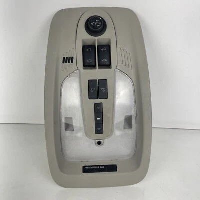 2010 2010 2011- 2017 Chevrolet Equinox GMC Terrain Front Roof Dome Map Light OEM - Image 1 of 4