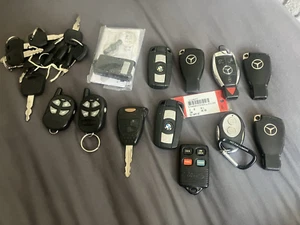 Used Keys and Keyless Remotes Key Fobs Fob Remote Start AS-IS - NOT TESTED - Picture 1 of 5