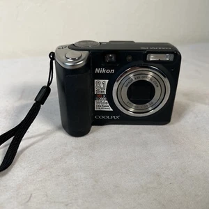 Nikon COOLPIX P50 Digital Camera 8.1MP 3.6x Zoom Wide 28mm Black - Picture 1 of 9