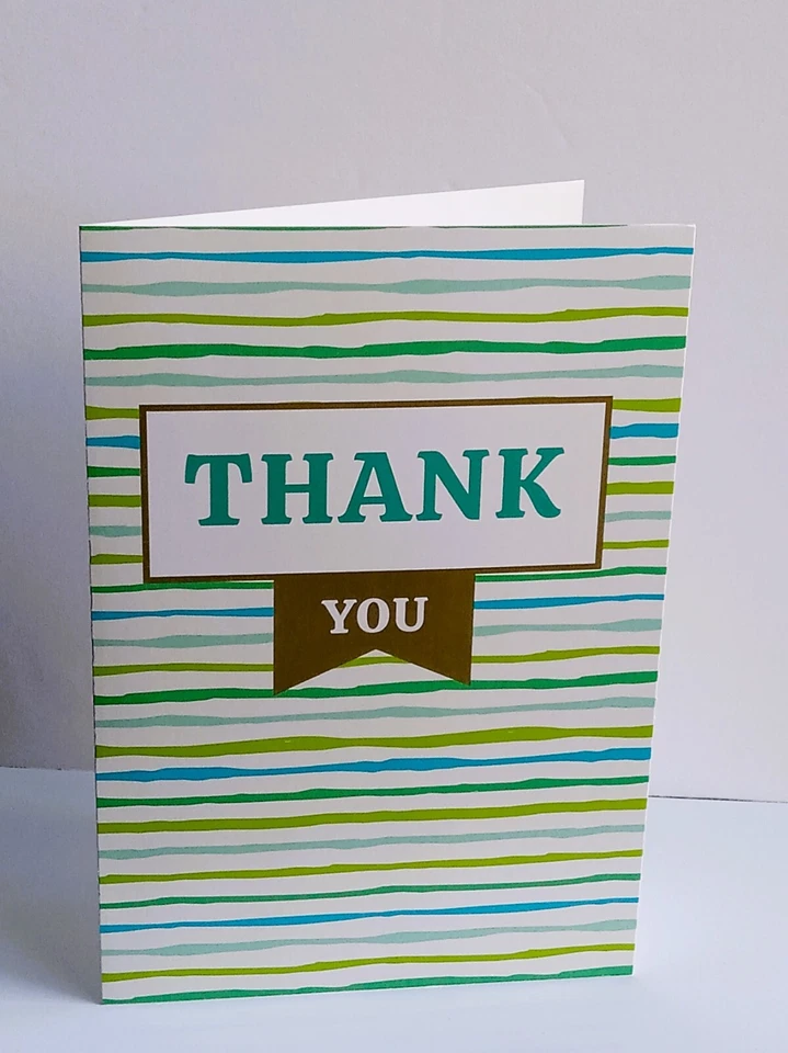 Tarjeta de felicitación de agradecimiento, azul, blanco, verde, marrón, en blanco Foto 1 de 1