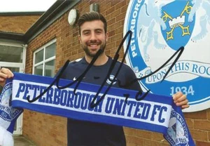 PETERBOROUGH: MICHAEL DOUGHTY SIGNED 6x4 PORTRAIT PHOTO+COA - Picture 1 of 1
