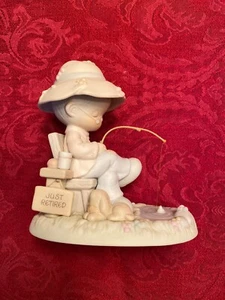 Retired Precious Moments 522864 "Just a Line to Say You're Special" - Picture 1 of 8