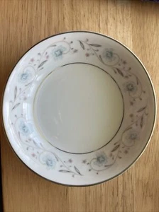 Fine China of Japan #1221 ENGLISH GARDEN Dessert/Fruit Bowl - Picture 1 of 6