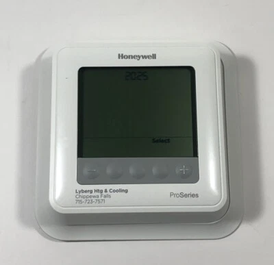 Honeywell Thermostat TH6220U2000 T6 Pro Series Programmable Contractor branded - Image 1 of 4