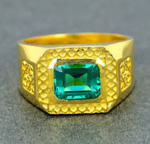 Elegant 18K Gold Men’s Emerald Ring – Perfect Wedding, Anniversary, or Father’s - Picture 1 of 3