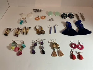 Lot of Dangle Pierced Earrings - Picture 1 of 1