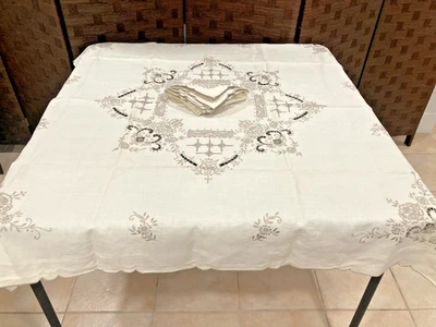 CONJUNTO DE 7 PEÇAS Toalhas de Mesa e Guardanapos Vintage 42x42 Bordado Ecru CutWork Novo sem etiquetas - Imagem 1 de 4